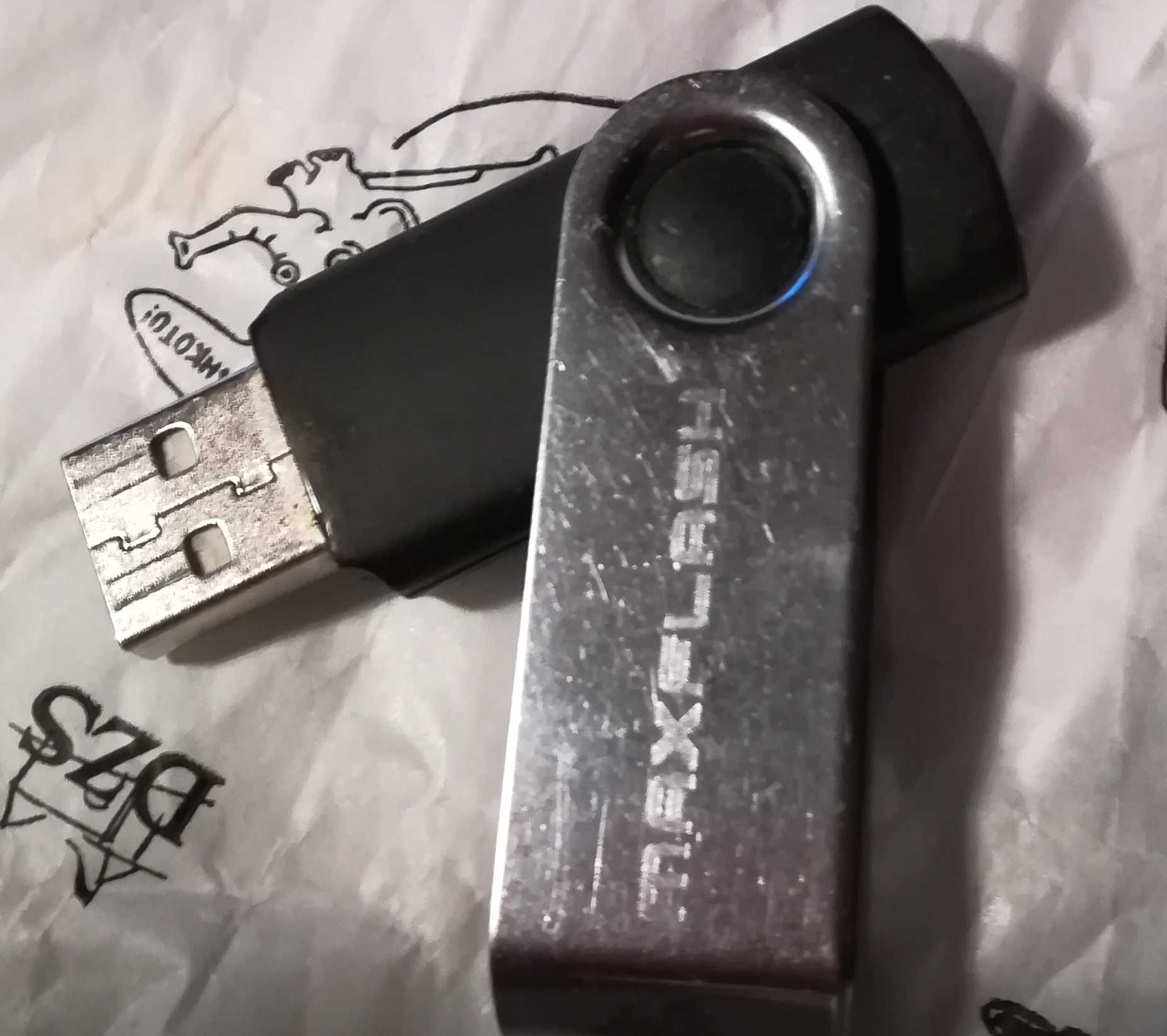 Najden predmet: USBključ MAXFLASH